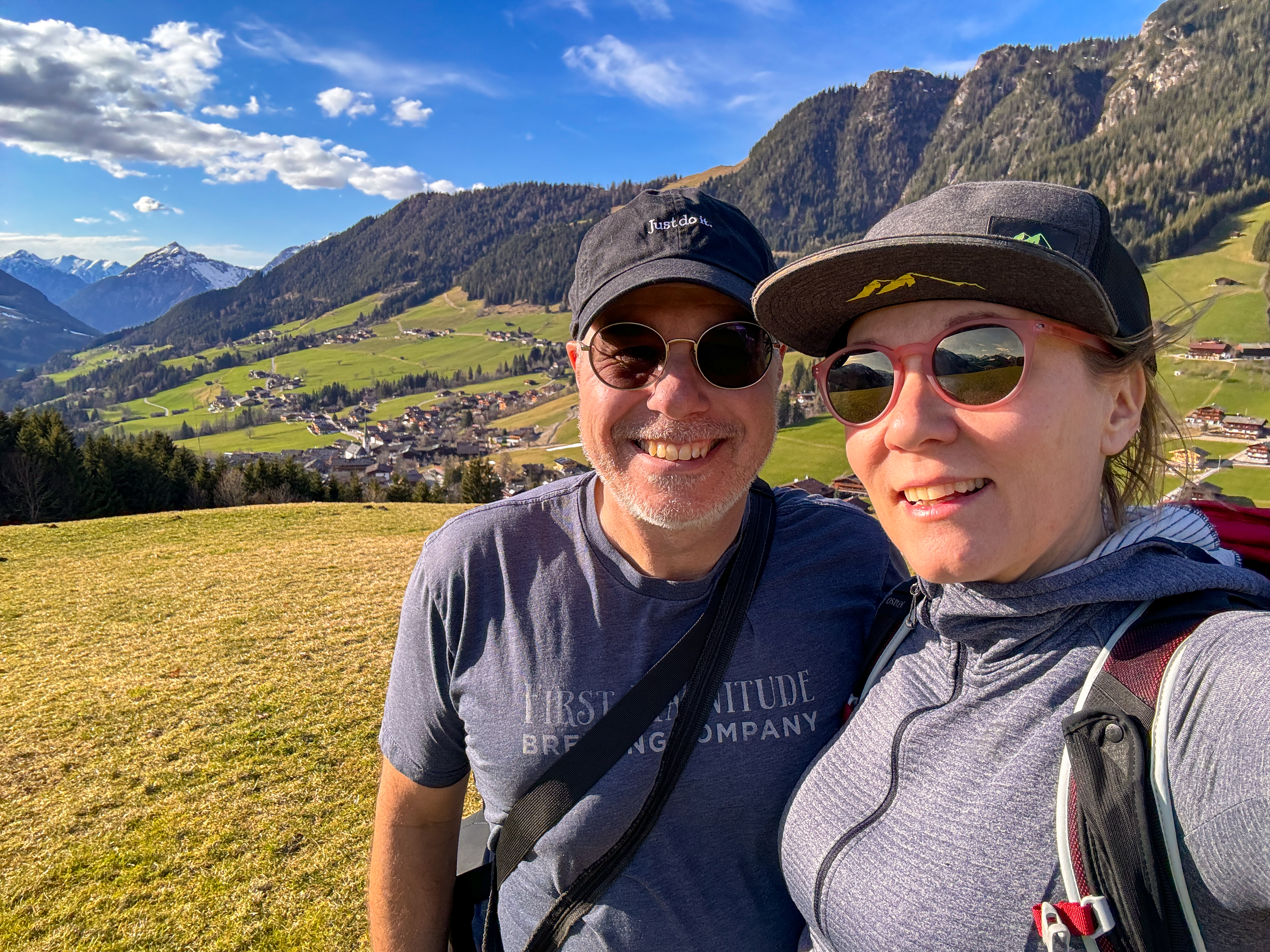 Ny bok om tågsemester och vandring i Österrike